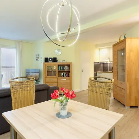 Strandhotel Nr 26 *